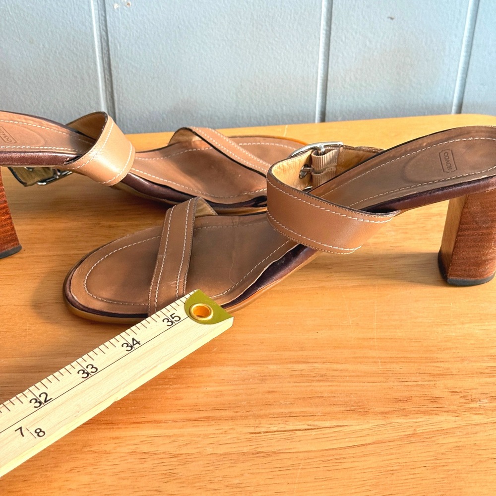 Vintage Coach Leatherware Nicki Nikki Block Heel Sandals Made in Italy Size 8.5B - Picture 6 of 8